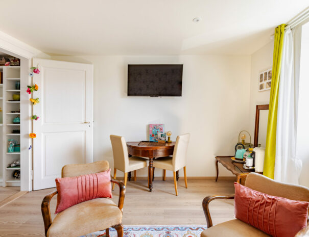 2025 Photoshoot Maison 1934 (14)